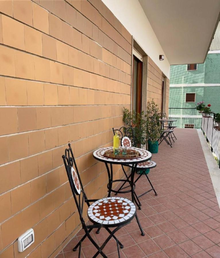 A Casa E' Mamma Leilighet Sorrento Eksteriør bilde